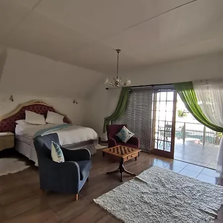 The Whitehouse Apartment Oudtshoorn Exterior photo